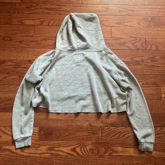 Grey cropped hoodie - Picture 2 of 2
